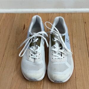 On Cloudrift Sneakers